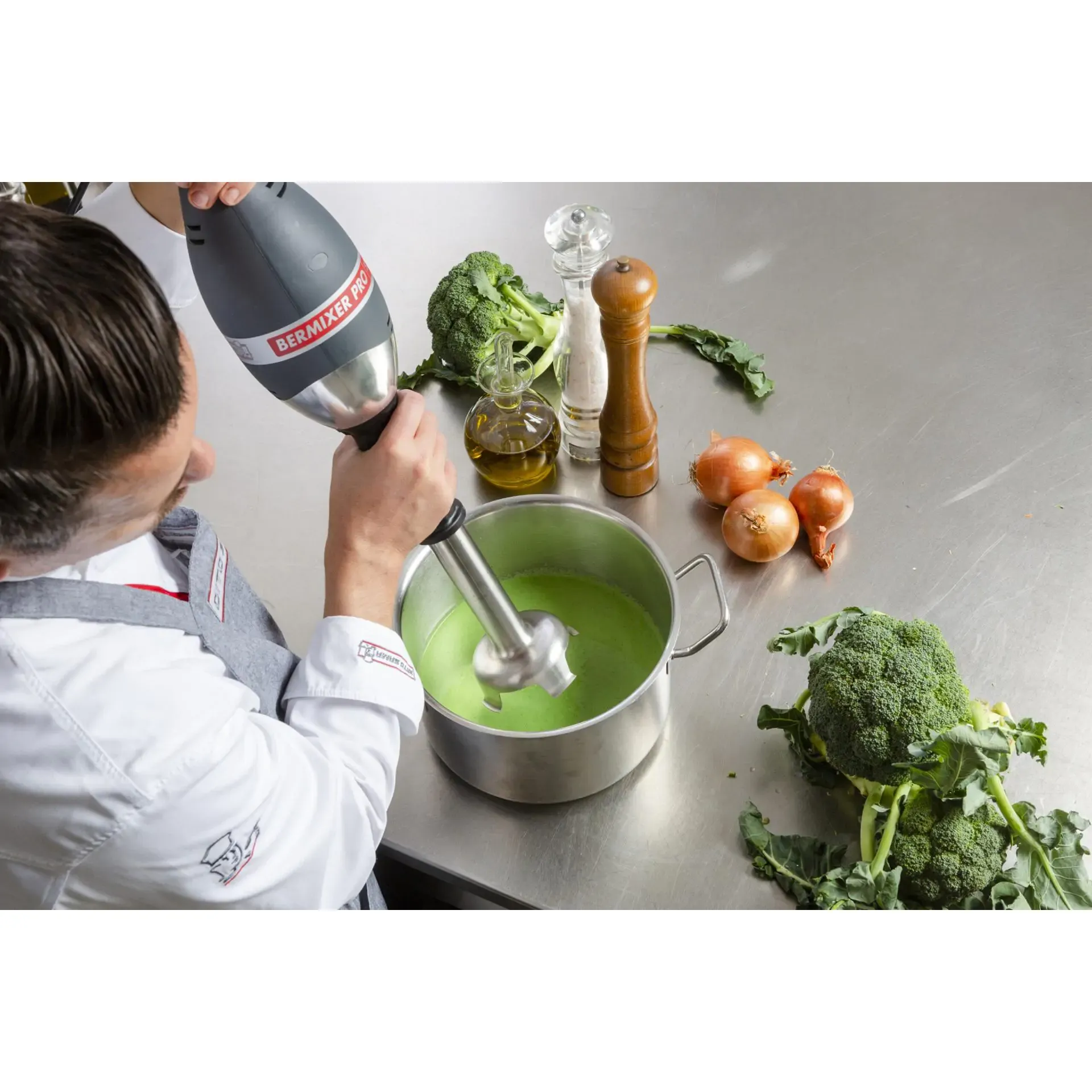 DitoSama Bermixer Impression Koch puerriert, Mixer, Blender, Grüne Suppe, Topf, Gemüse