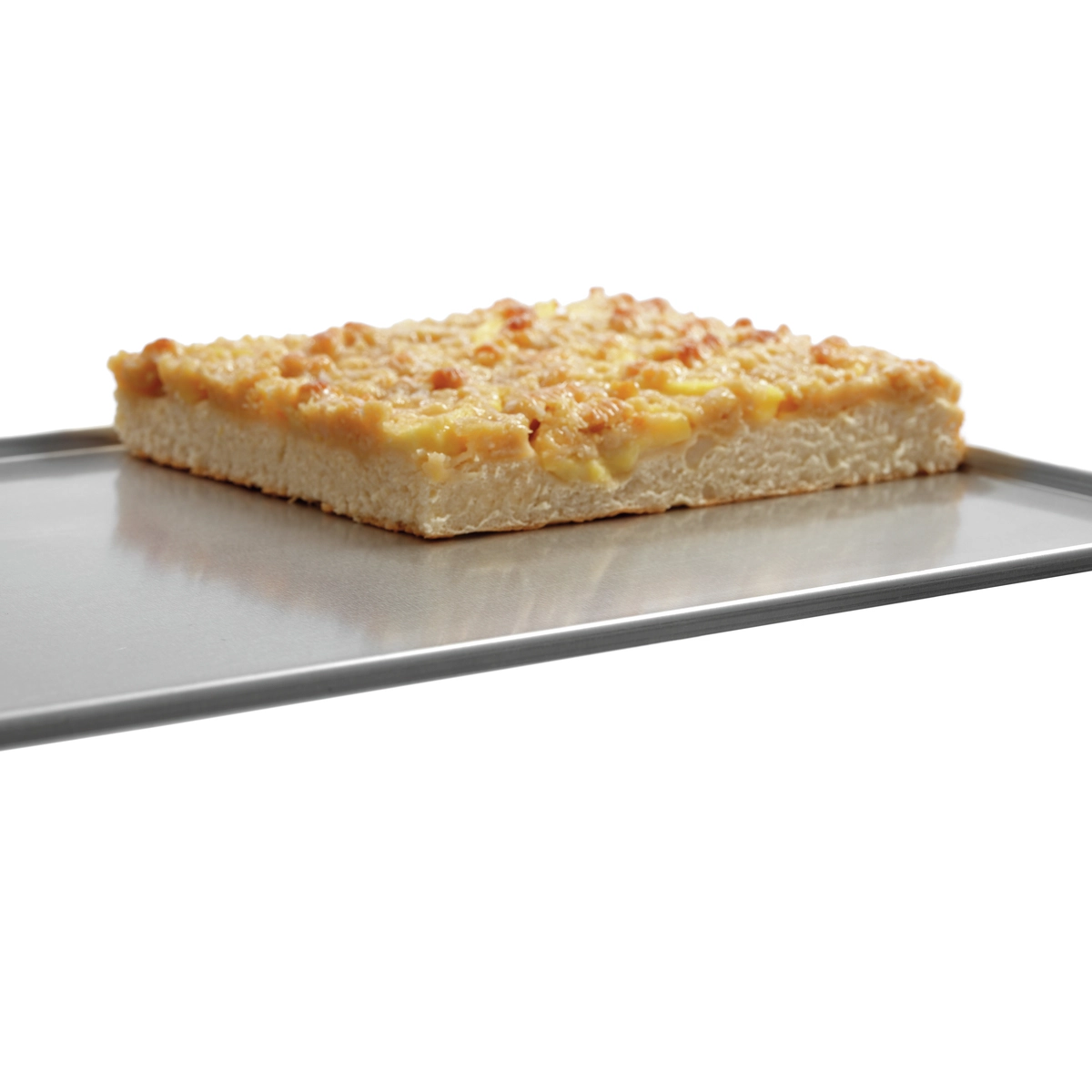Bartscher 100406 Backblech mit Rand und einem Stück Streuselkuchen